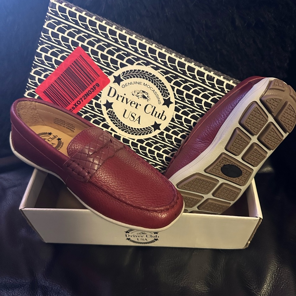Driver Club USA Men's Slip-On Loafers - Deep Red